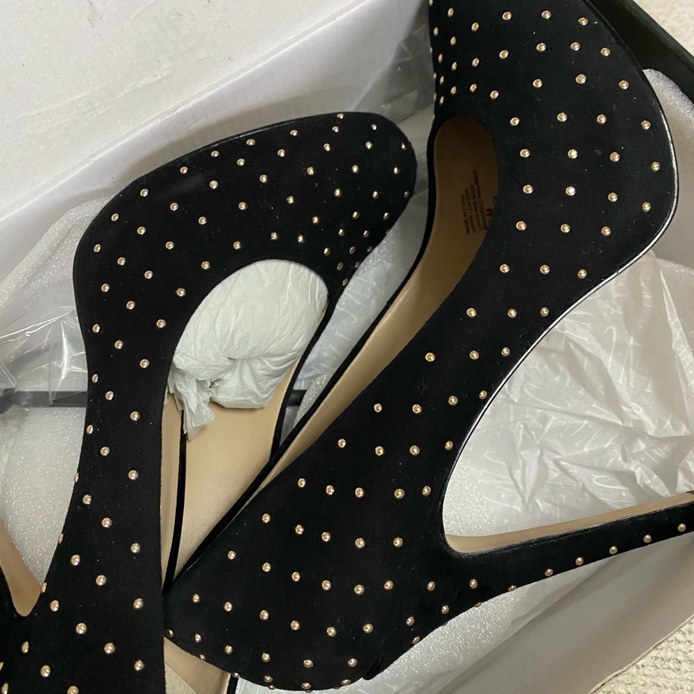 Heels - Picture 5 of 7
